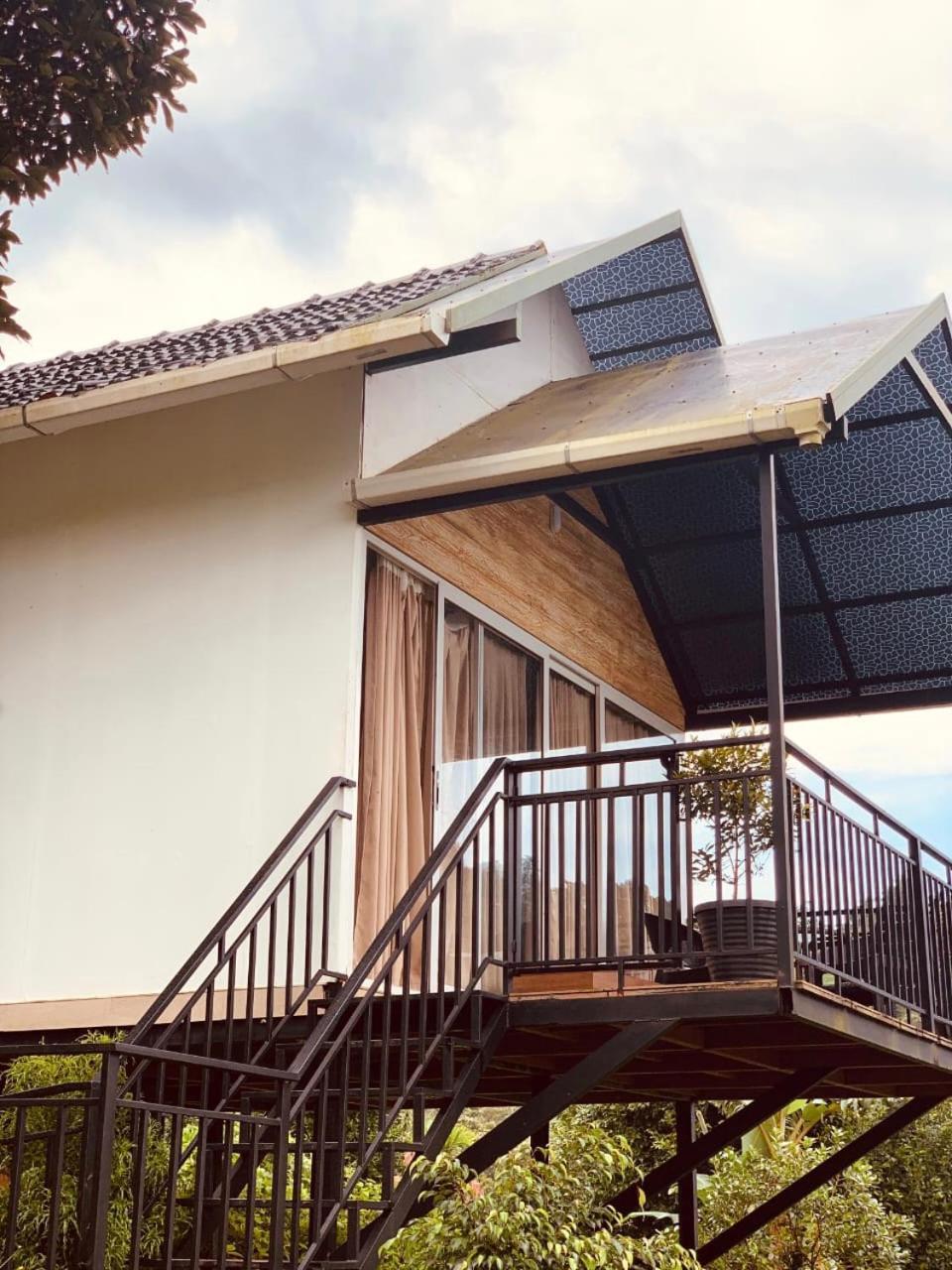 Misty Hideout Bed & Breakfast Kakkadampoyil Exterior foto