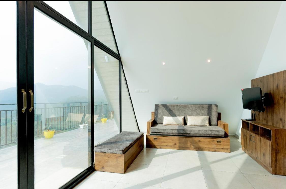 Misty Hideout Bed & Breakfast Kakkadampoyil Exterior foto