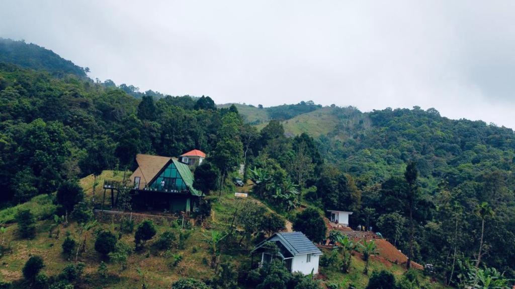 Misty Hideout Bed & Breakfast Kakkadampoyil Exterior foto