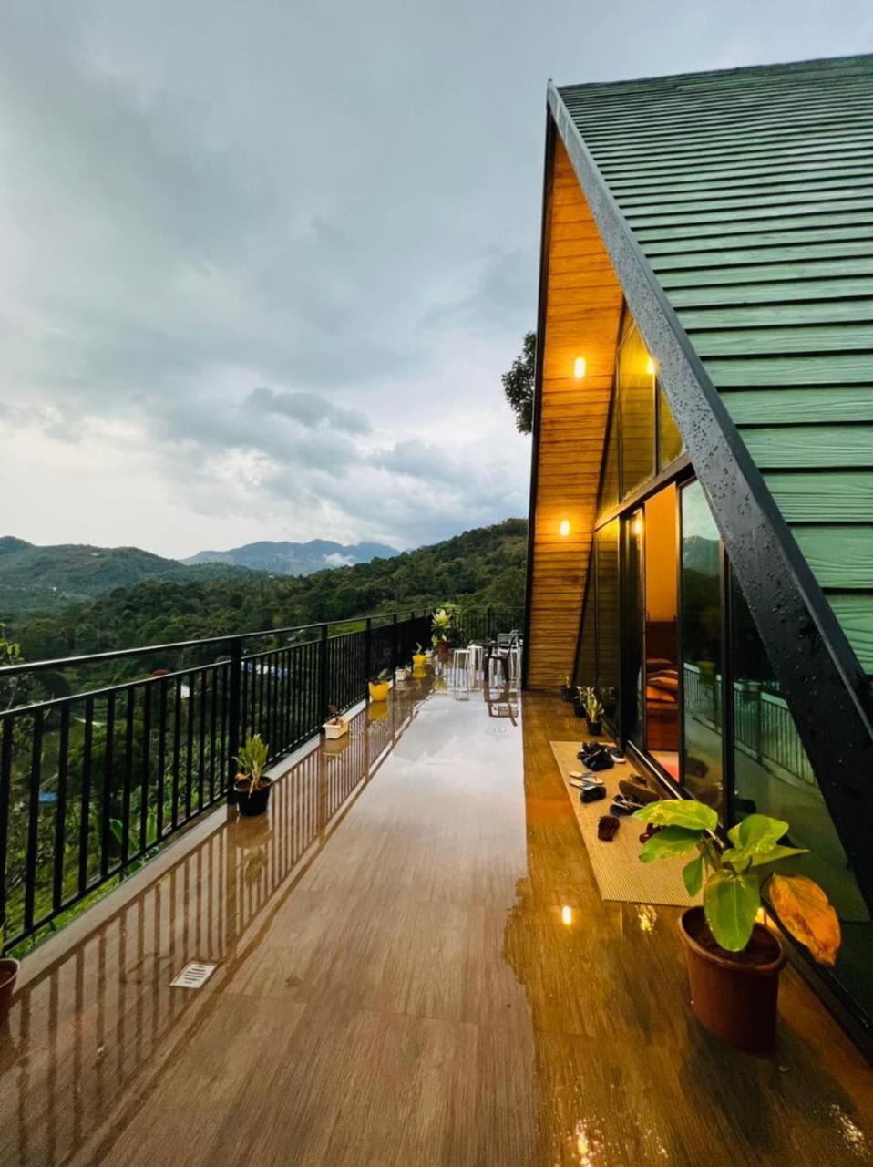 Misty Hideout Bed & Breakfast Kakkadampoyil Exterior foto