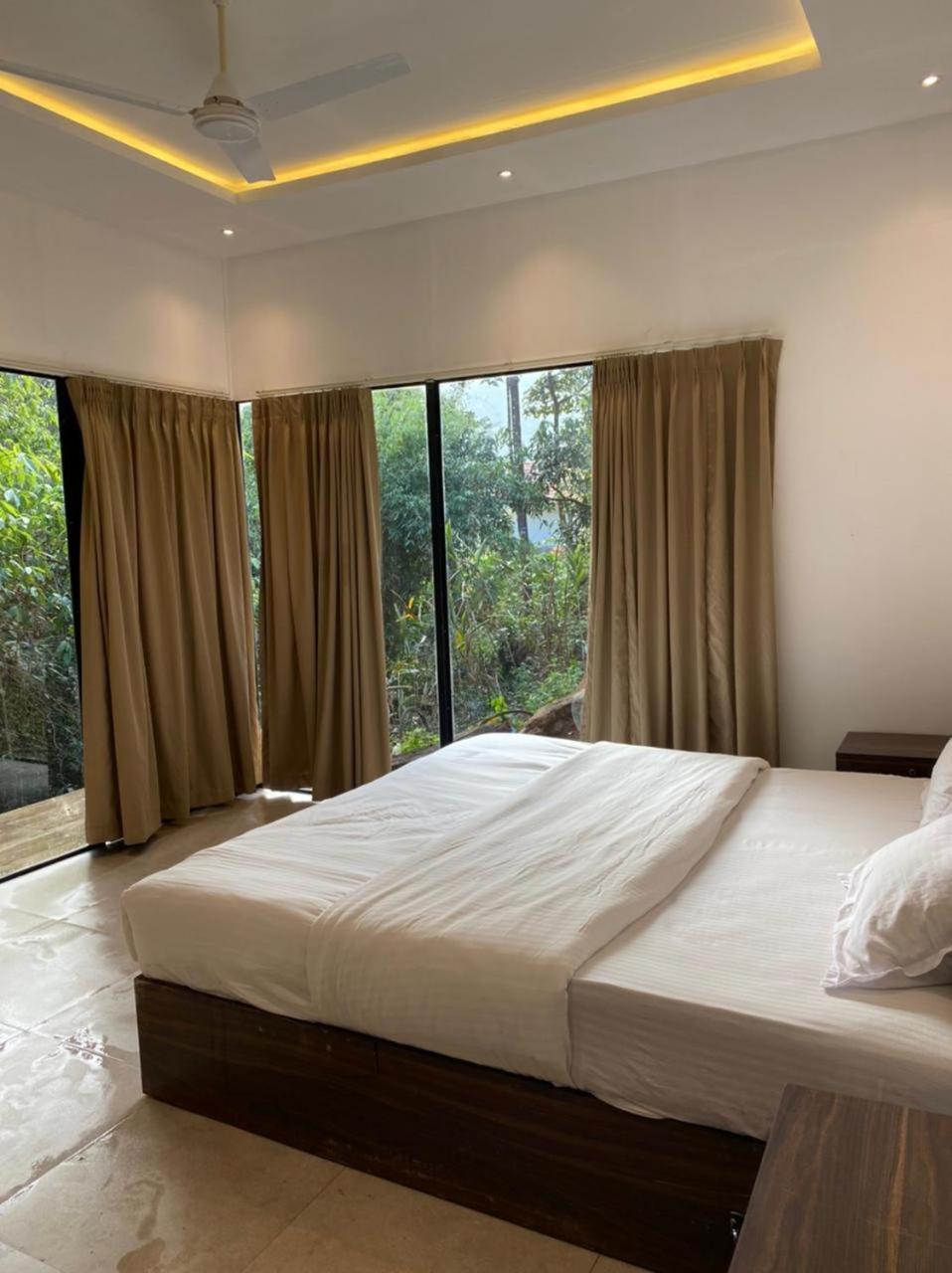 Misty Hideout Bed & Breakfast Kakkadampoyil Exterior foto