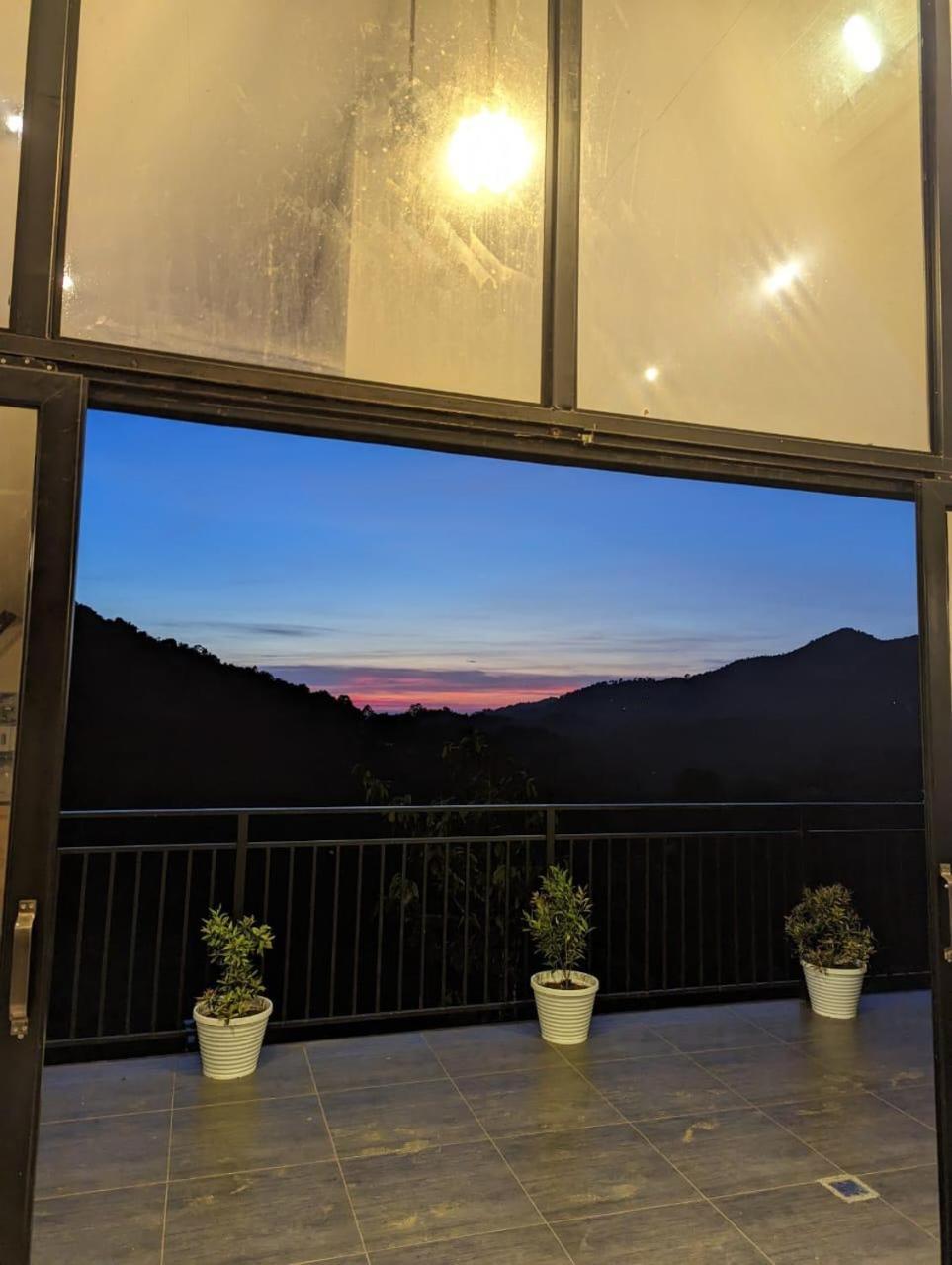 Misty Hideout Bed & Breakfast Kakkadampoyil Exterior foto